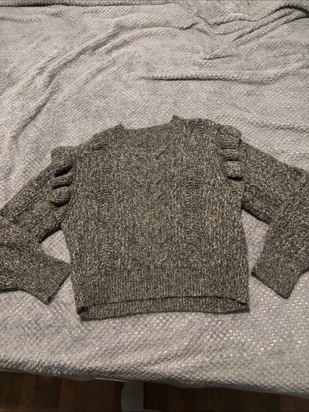 Women's size 12 Topshop Gray Knit Ruffle-Shoulder Sweater